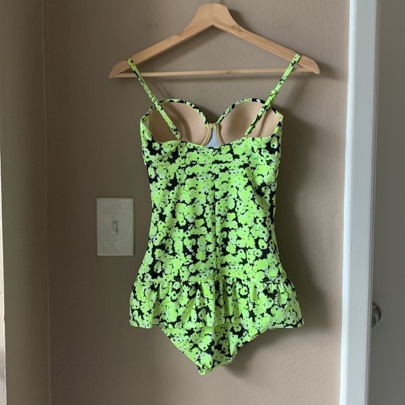 JOE BOXER Neon Green One Piece Swimsuit - Picture 7 of 7